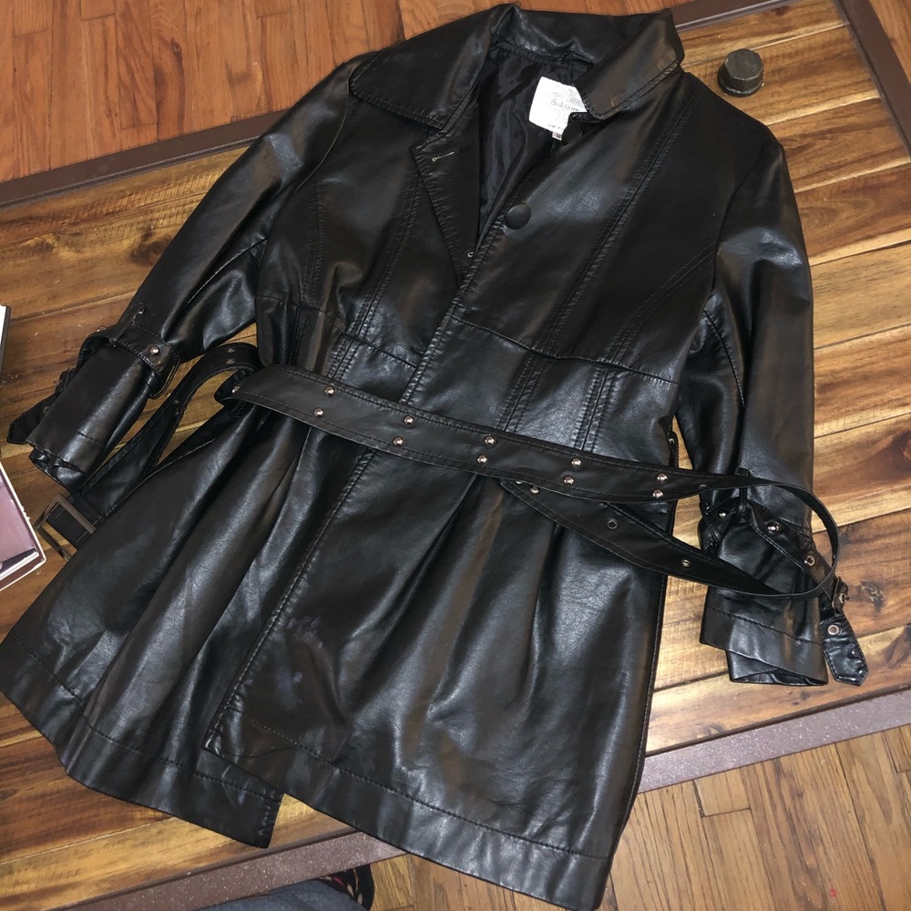 Medium Jacket, Very Flattering On!! - image 2